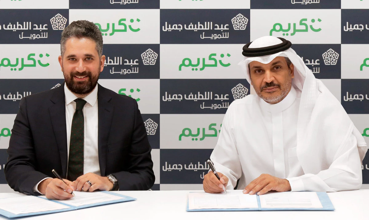Ahmad Arrabi, general manager of Careem Saudi Arabia, left, and Dr. Khalid D. Al-Karimy, CEO, Abdul Latif Jameel Finance.