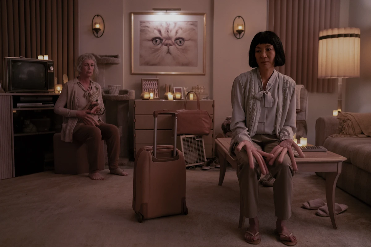 Michelle Yeoh (r) and Jamie Lee Curtis in 'Everything Everywhere All At Once.' (Supplied)