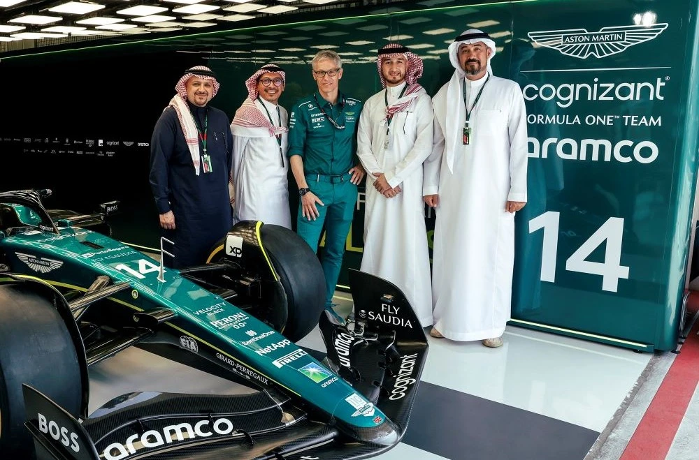 Group Chief Marketing Officer at Saudia Khaled Tash, 2nd left, at the announcement of the airline’s partnership with the Aston Martin Aramco Cognizant F1 racing team. (Twitter/@saudia_aviation)