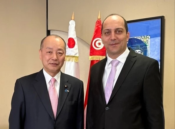 The two diplomatic officials exchanged views on ways to further enhance the strengthening of their countries’ relationship. (MOFA)