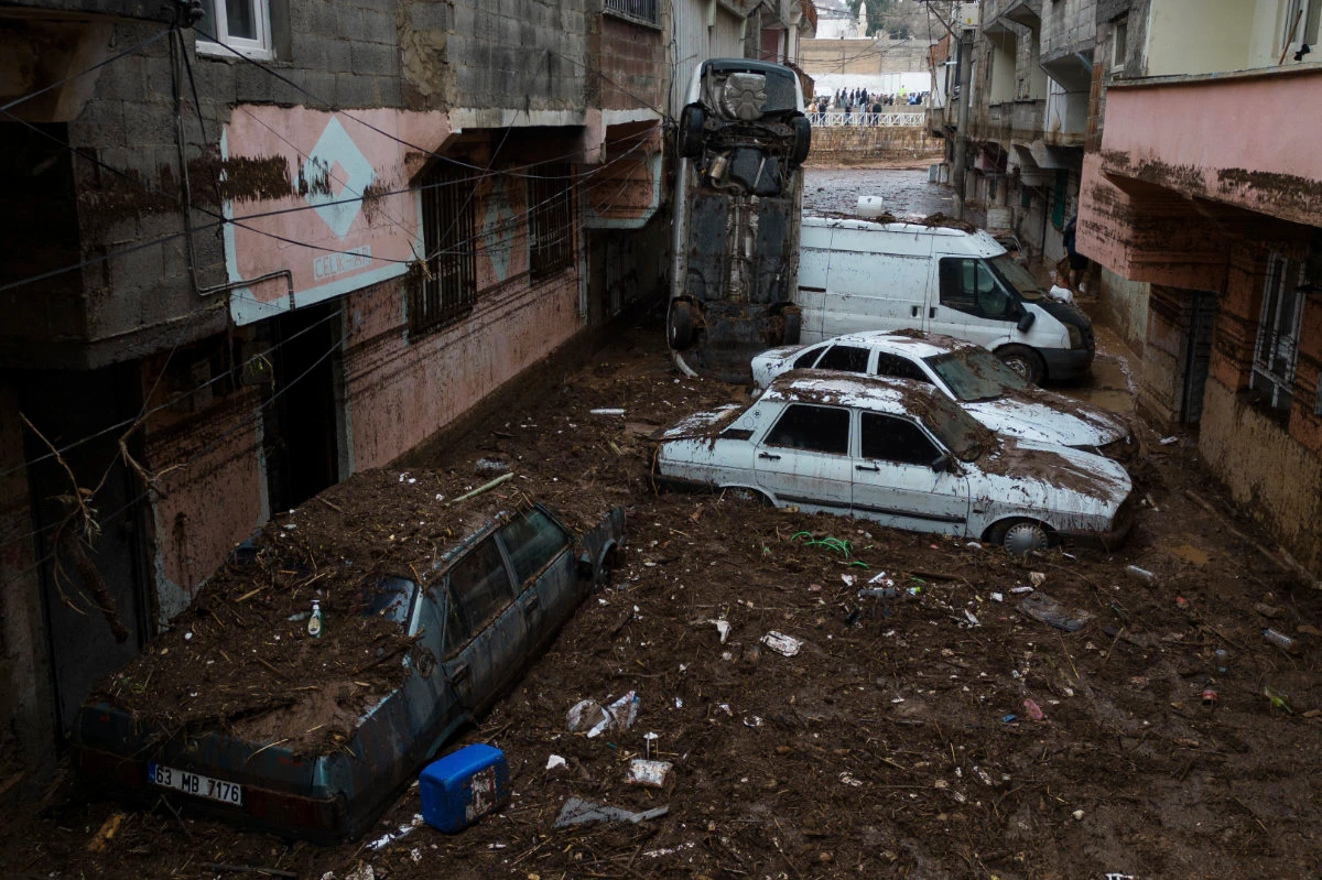 Floods kill 16 in Turkish earthquake-battered provinces