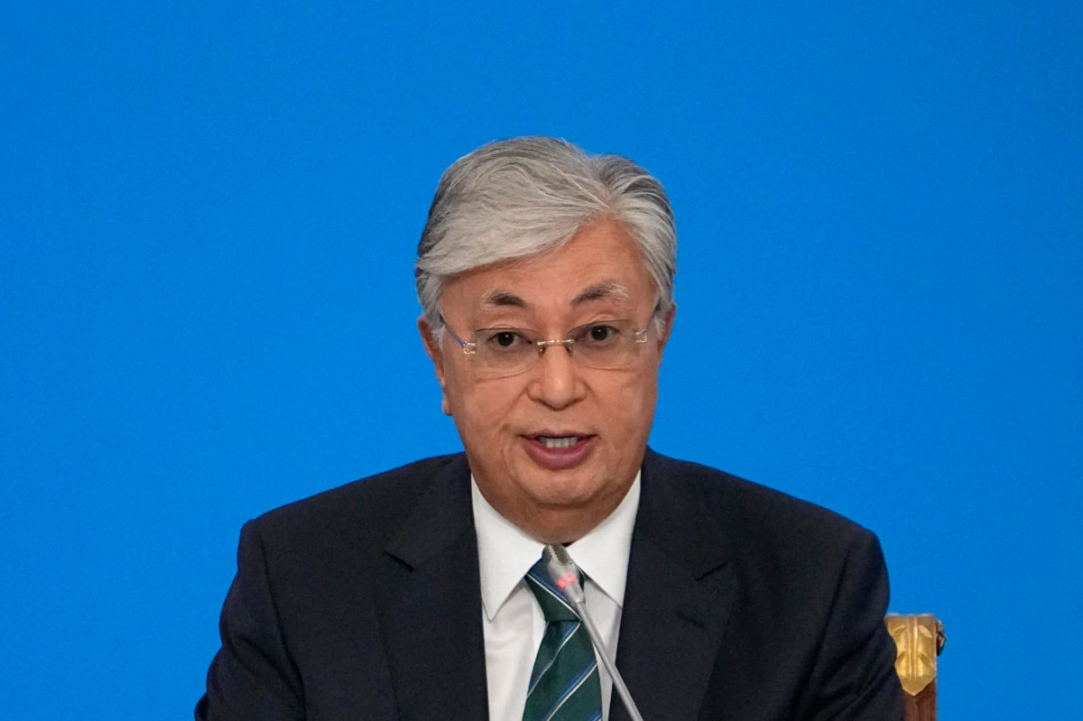 Kazakhstan kicks off snap parliamentary polls