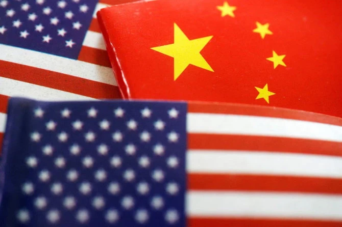 The flags of China and the US and Chinese are seen in this illustration made on January 30, 2023. (REUTERS Illustration)