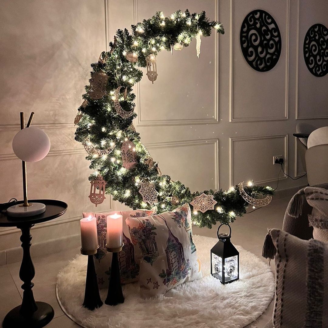 Ramadan Crescent