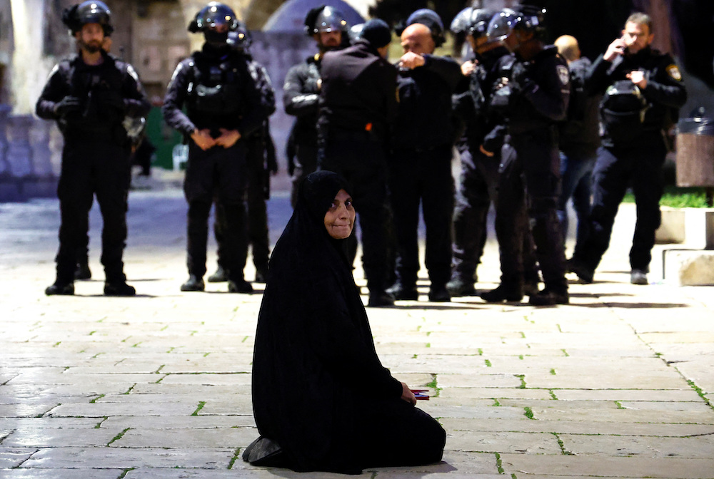 Saudi Arabia condemns Israeli army storming Al-Aqsa Mosque during Ramadan