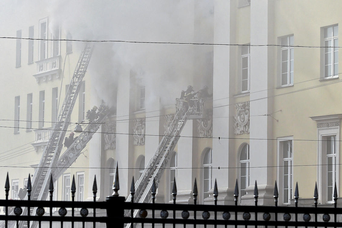 Firefighters work to extinguish a fire at a building of Russia's Defence Ministry in central Moscow on April 3, 2016. (File/AFP)