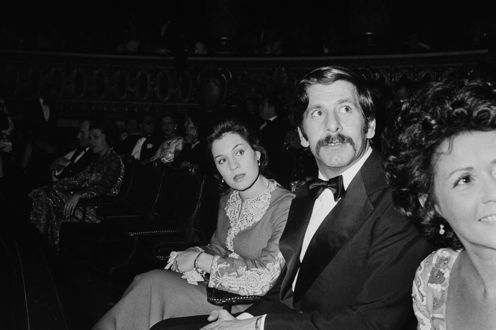 Israeli actor Chaim Topol was Mossad spy off the screen, family says