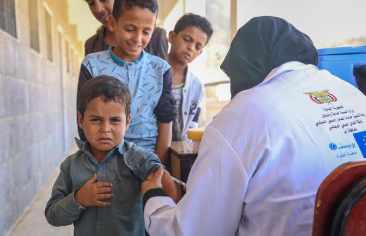 A child is vaccinated against measles, Ibb, Yemen, Feb. 11, 2019. (UNICEF)