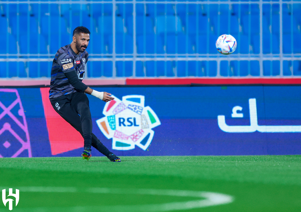 Al-Hilal goalkeeper Mohammed Al-Owais was ruled out for three weeks with an injury picked up on Sunday. (Twitter: @Alhilal_EN)