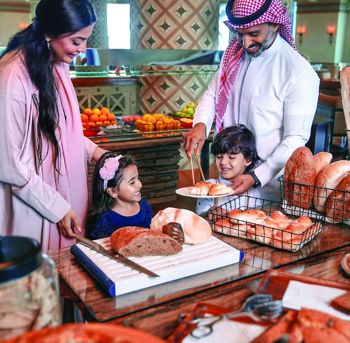 Saudi hotels, restaurants cook up ways to reduce Ramadan food wastage