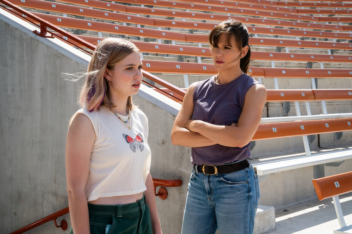 Jennifer Garner and Angourie Rice in 'The Last Thing He Told Me.' (Supplied)