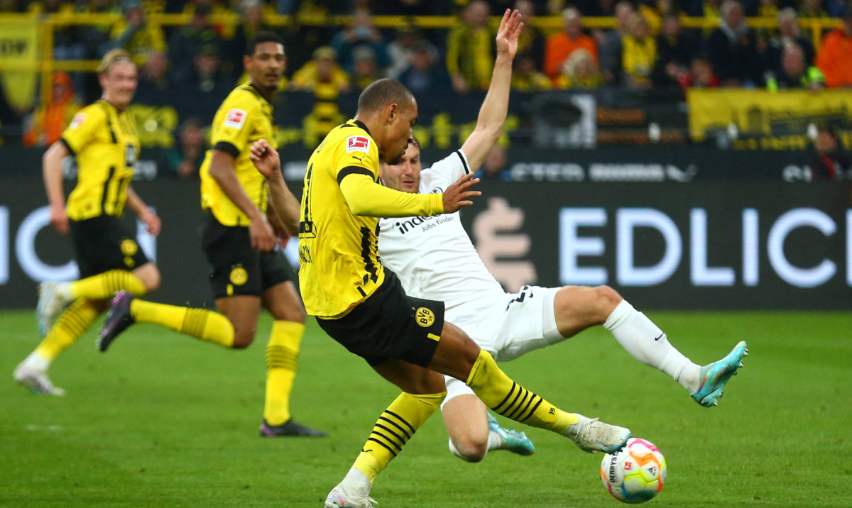 Borussia Dortmund's Donyell Malen scores their fourth goal during the Bundesliga match against Eintracht Frankfurt Saturday at Signal Iduna Park, Dortmund, Germany. (Reuters)