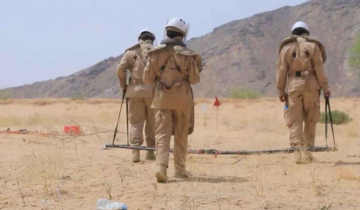 Houthi mines have killed several people including children, women, and the elderly. (SPA)