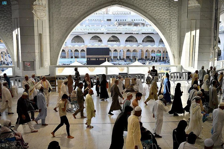 Millions of pilgrims benefit from Grand Mosque services during Ramadan