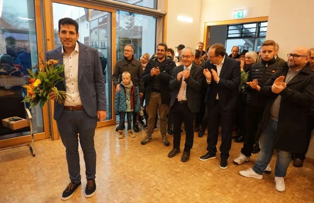 Syrian refugee Ryyan Alshebl won an outright majority in the mayoral contest in Ostelsheim, Baden-Wurttemberg, Germany. (Twitter Photo)