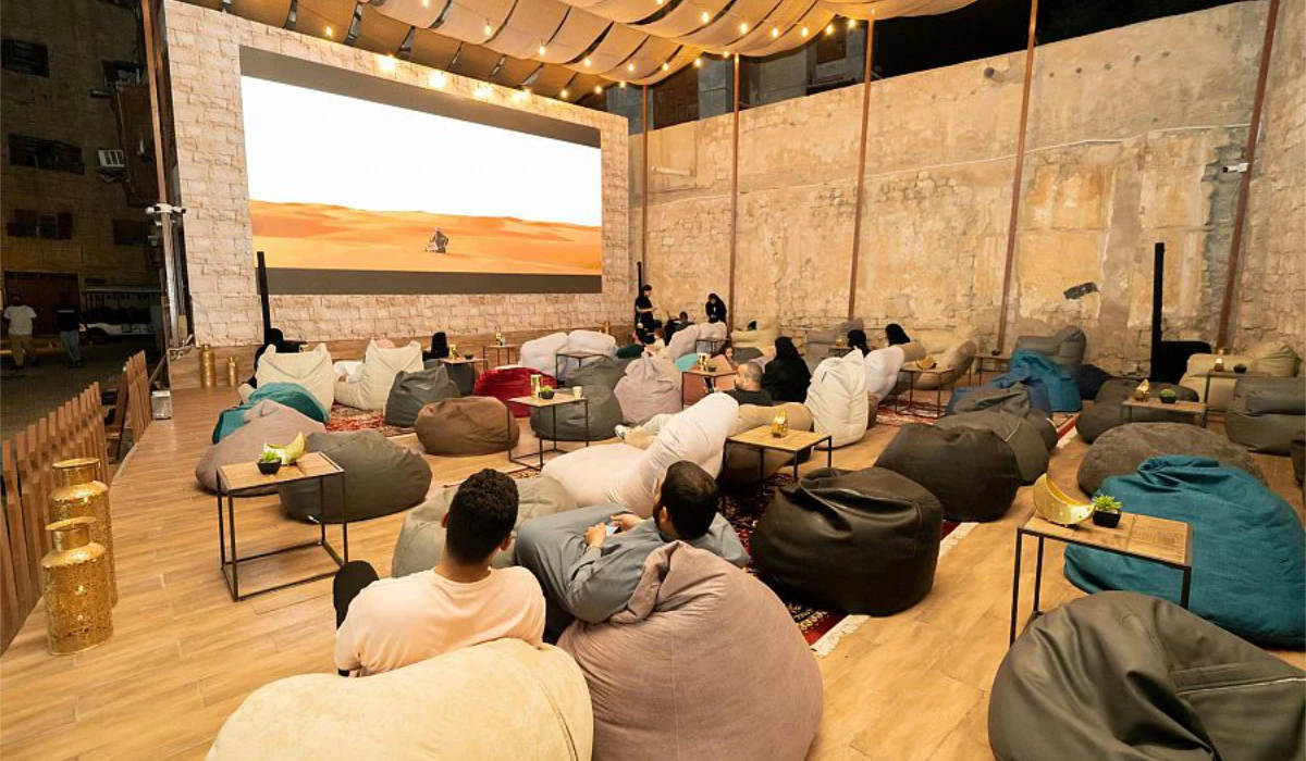 Outdoor cenima in Al-Balad, Jeddah. (SPA)