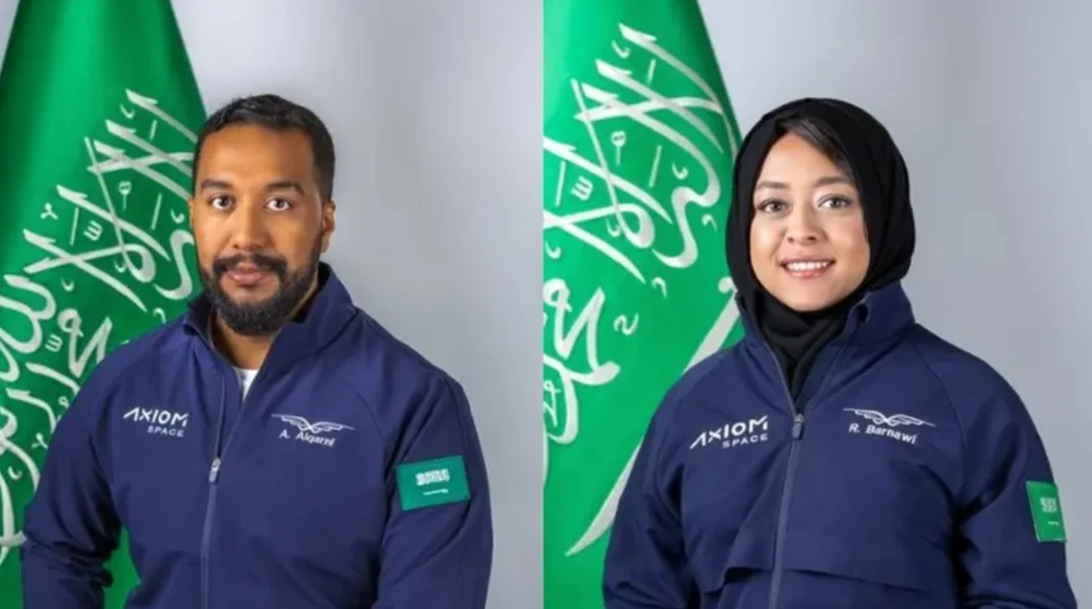Ali Al-Qarni and Rayyanah Barnawi, members of the inaugural Saudi national astronaut program, will be part of a four-person Axiom-2 mission crew to blast off from the Kennedy Space Centre in Florida. (Supplied: Axiom)