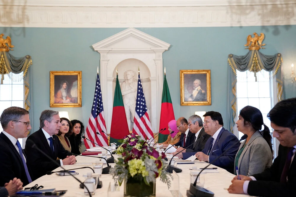 US Secretary of State Antony Blinken meets with Bangladesh’s Foreign Minister AK Abdul Momen at the State Department in Washington on Apr. 10, 2023. (Reuters)