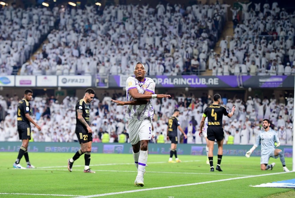 Kodjo Fo-Doh Laba celebrates against Sharjah. (Twitter: @alainfcae_en)