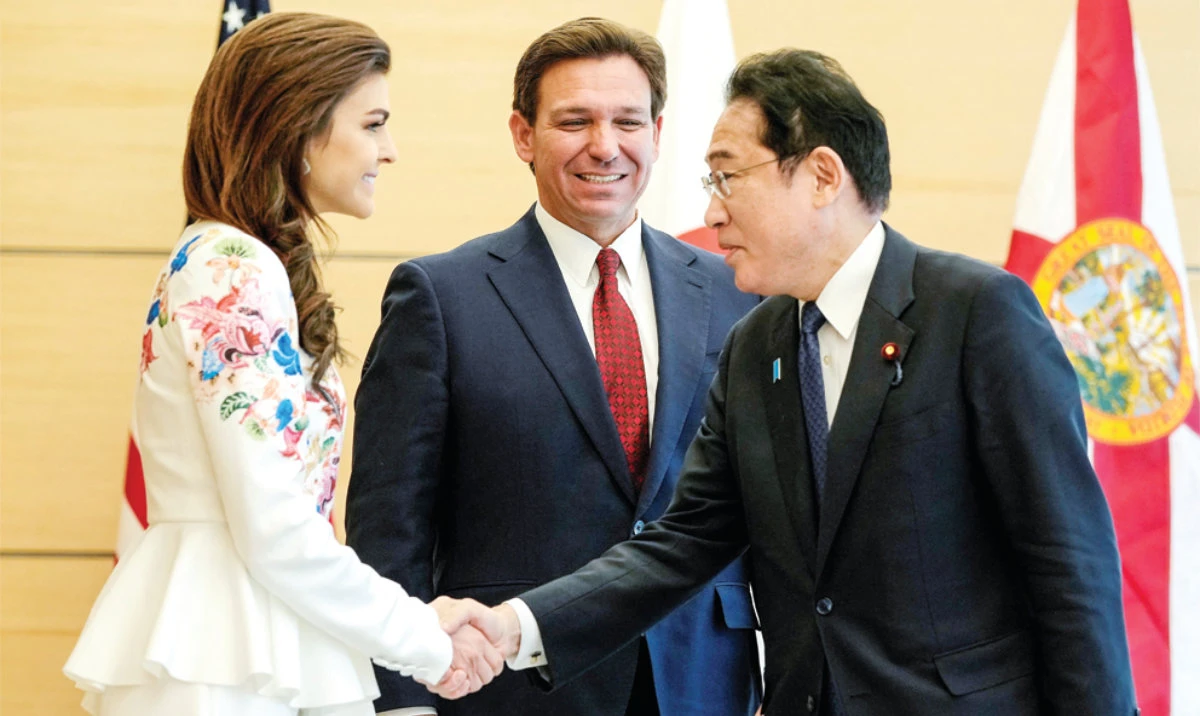 Japanese Prime Minister Fumio Kishida receives Florida Gov. Ron DeSantis and his wife Casey in Tokyo on Monday. (Reuters)