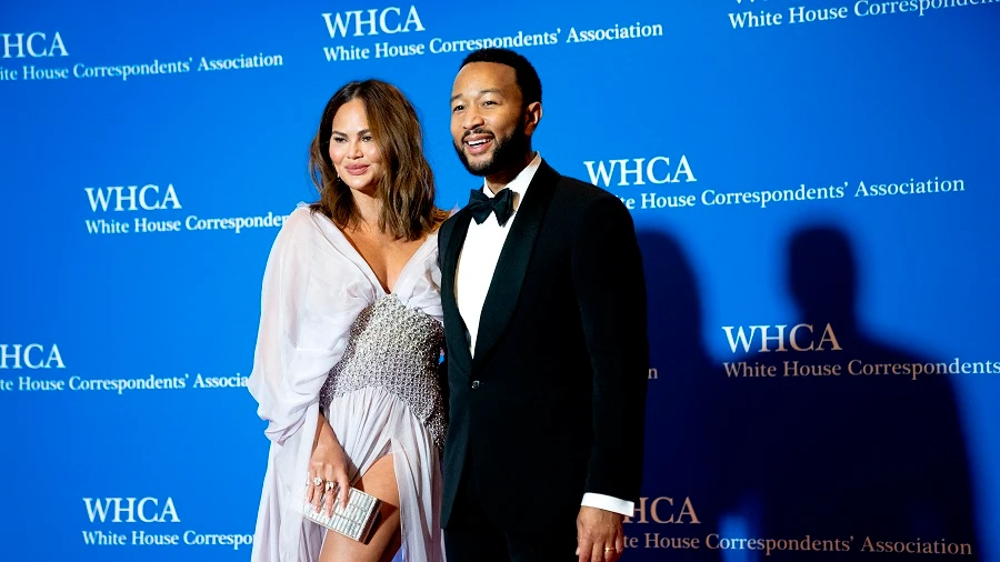 Chrissy Teigen shows off Lebanese look at White House Correspondents’ dinner