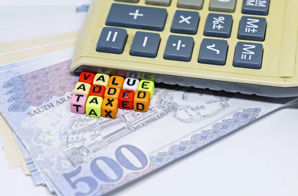 ZATCA said it will notify all the targeted establishments that they will be able to proceed to the second stage at least six months prior to their linkage and integration phase. (Shutterstock)
