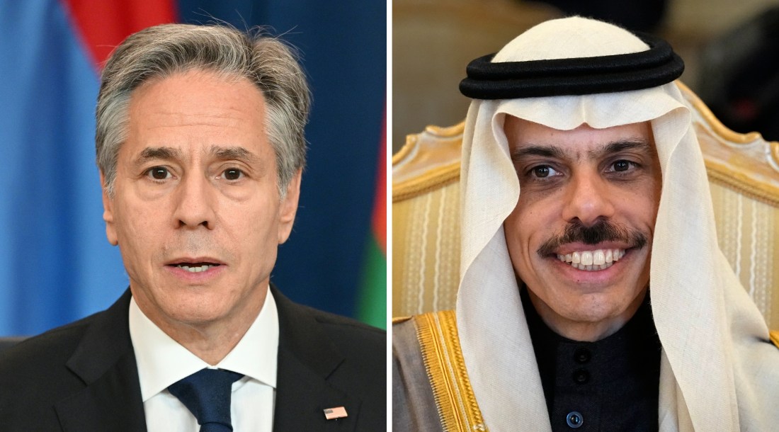 Saudi foreign minister Prince Faisal bin Farhan ( R ) received a phone call from the US Secretary of State Antony Blinken (L). (FILE/AFP)