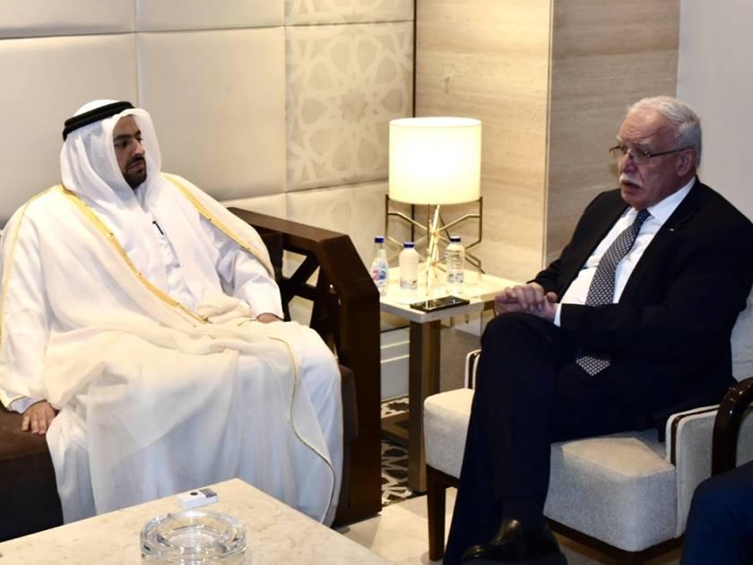 Qatari State Minister Dr. Mohammed bin Abdulaziz and Palestinian Foreign Affairs Minister Riyad Al Maliki in Cairo. (QNA)