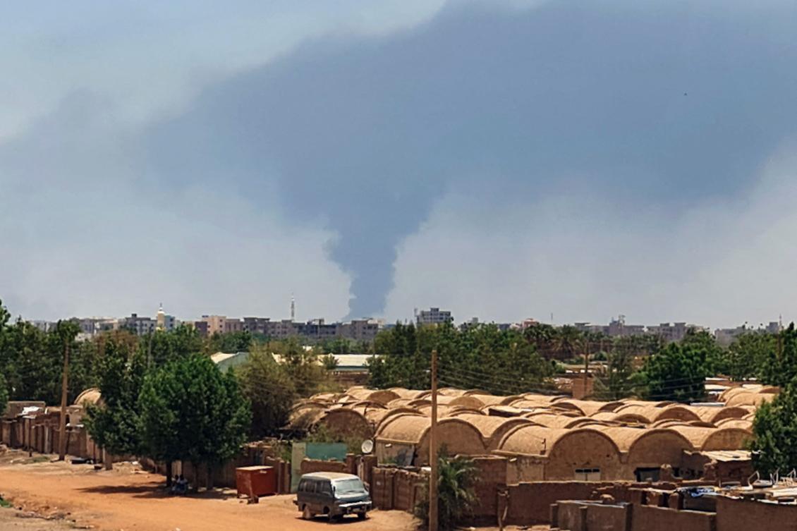 There are fears that the ongoing war between the country’s rival top generals, currently centered on Khartoum, could set off more violence in far-flung provinces. (AFP)