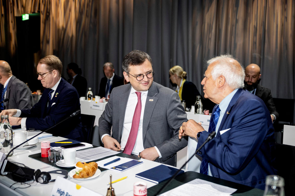 Swedish Foreign Minister Tobias Billstrom, Ukrainian Foreign Minister Dmytro Kuleba and European Union High Representative for Foreign Affairs and Security Policy Josep Borrell attend an informal meeting of EU foreign affairs ministers in Sweden on May 13, 2023. (Reuters)