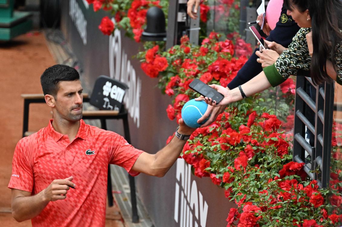 Djokovic sees off Norrie to reach Italian Open quarter-finals