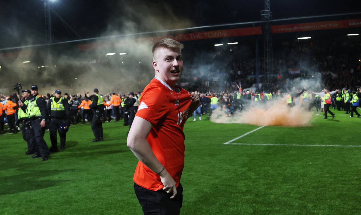 Luton advance in playoffs, earn shot at playing in Premier League for first time