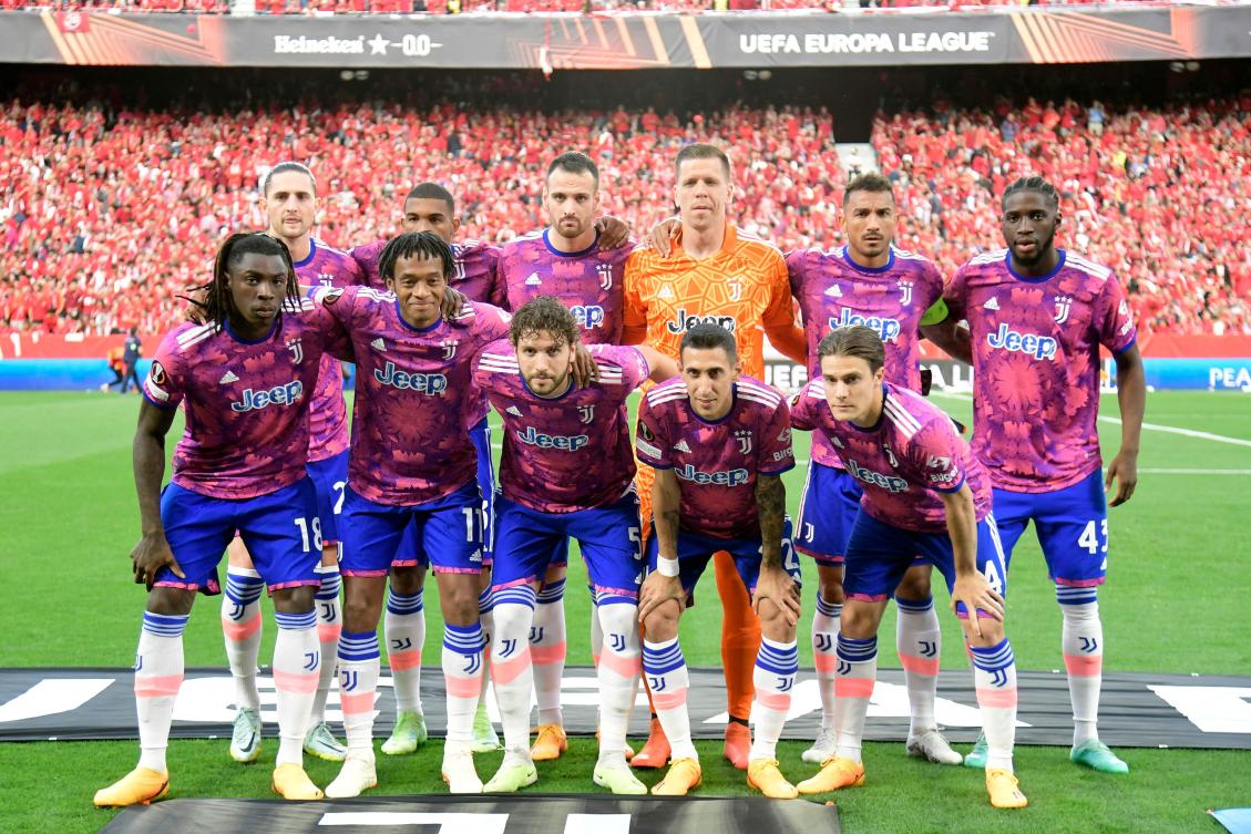 Juventus players pose ahead of their UEFA Europa League semifinal second leg match against Sevilla FC at the Ramon Sanchez Pizjuan stadium in Seville on May 18, 2023. (AFP)