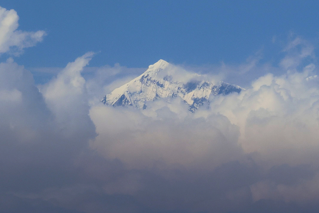 Nepali climber ties record with 27th Everest summit