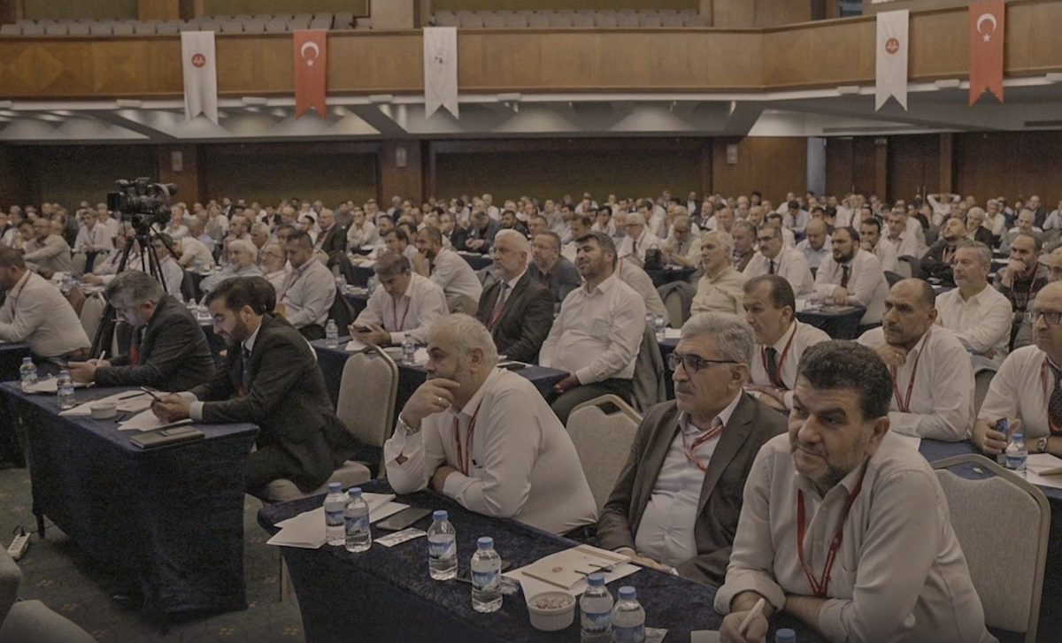 Over 400 Turkish guides attend a training session ahead of Hajj 2023. (Ministry of Hajj and Umrah)