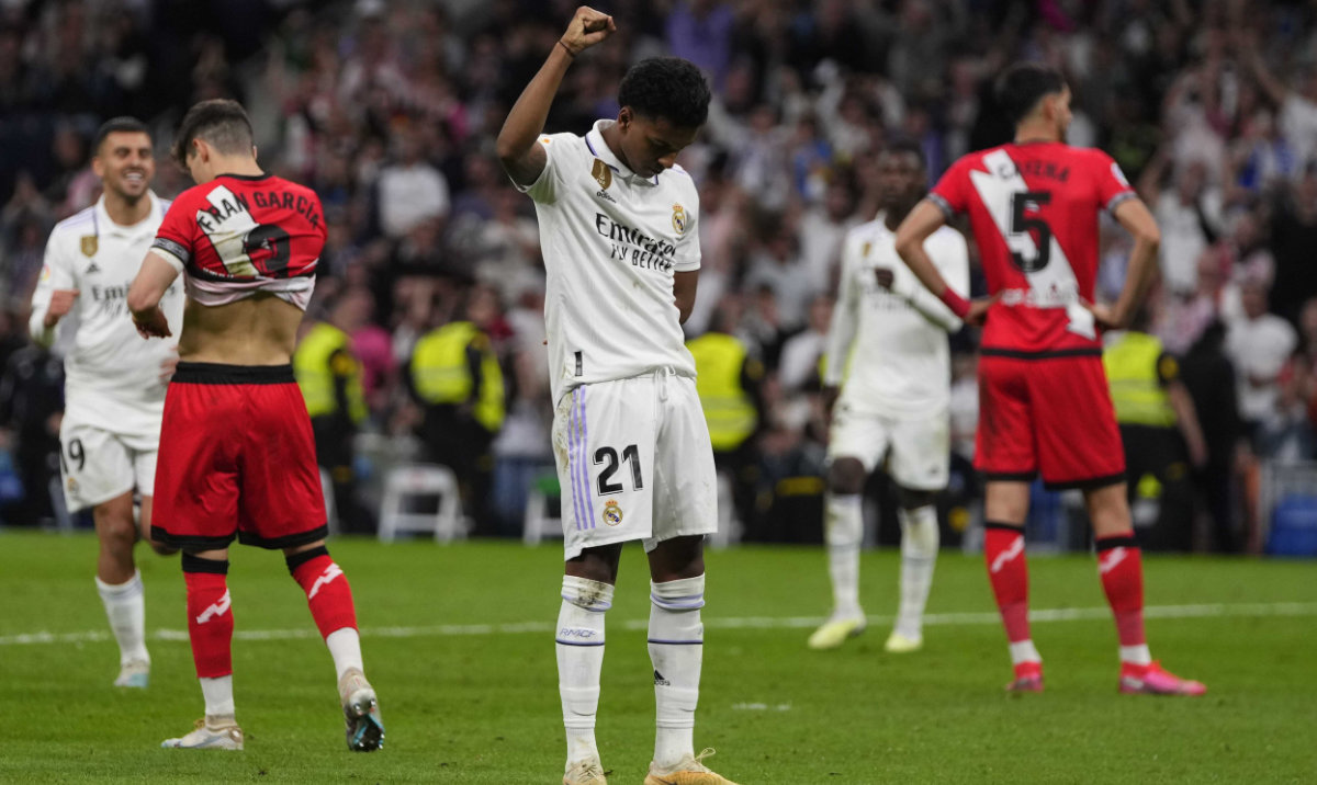 Rodrygo scores late as Real Madrid beat Rayo amid tributes to Vinicius Junior