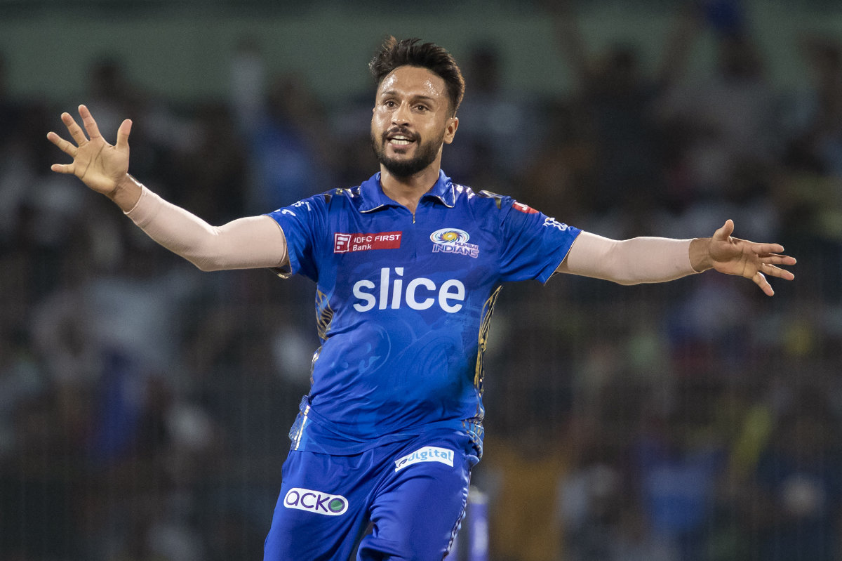 Brilliant Madhwal takes 5-5 as Mumbai knock Lucknow out of IPL