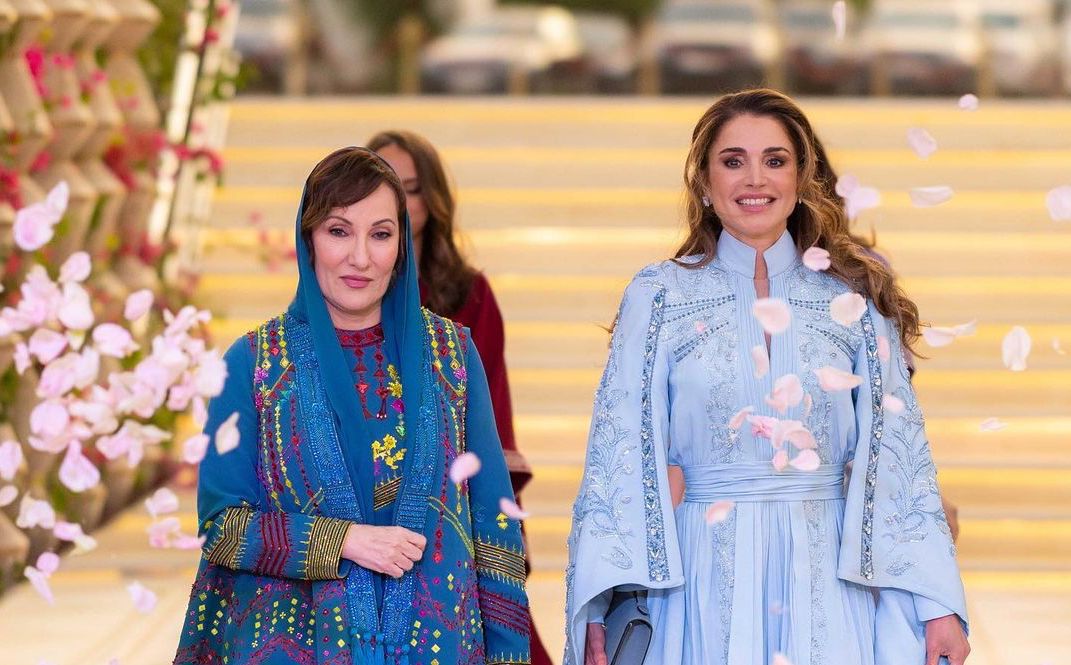 Saudi couturier Honayda Serafi designs dress for Rajwa Al-Saif’s mother
