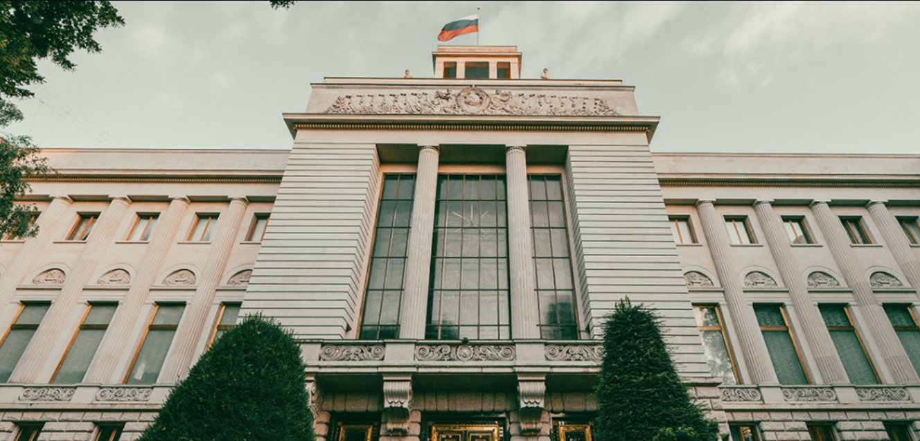 The German government tells Russia to close four out of five consulates in Germany in a tit-for-tat move after Moscow limited the number of staff at the German embassy and related bodies in Russia. (Twitter/@RusBotschaft)