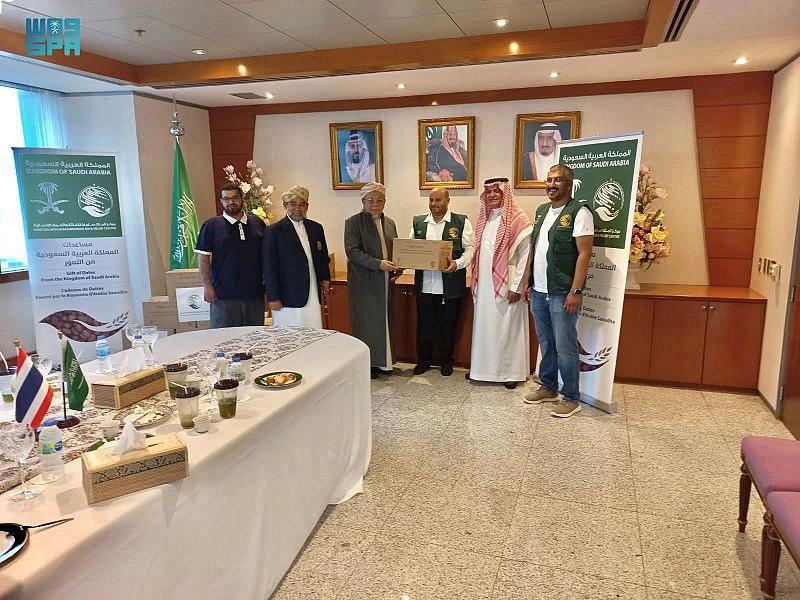 This year, Saudi Arabia will deliver over 19,000 tons of dates, of which 4,000 tons will be provided by KSrelief’s strategic partner, the World Food Programme, at a total cost of SR136 million ($36 million), benefiting 14 million people. (SPA)