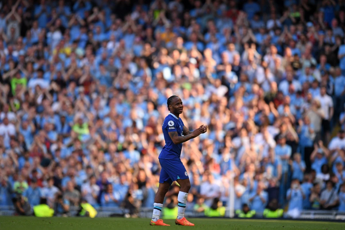 Chelsea's English midfielder Raheem Sterling leaves the pitch after being substituted off during the English Premier League football match between Manchester City and Chelsea at the Etihad Stadium in Manchester, north west England, on May 21, 2023. (AFP)