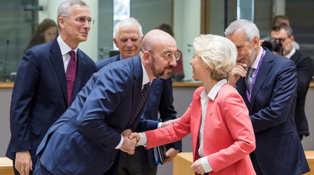 Charles Michel greets Ursula von der Leyen, Brussels, Belgium, June 29, 2023. (AP Photo)