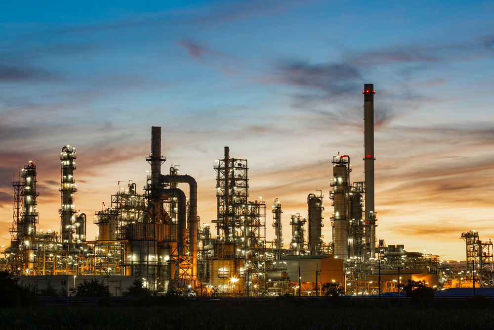 Brent crude futures were down 53 cents, or 0.69 percent, at $75.76 a barrel at 09:10 a.m. Saudi time. (Shutterstock)
