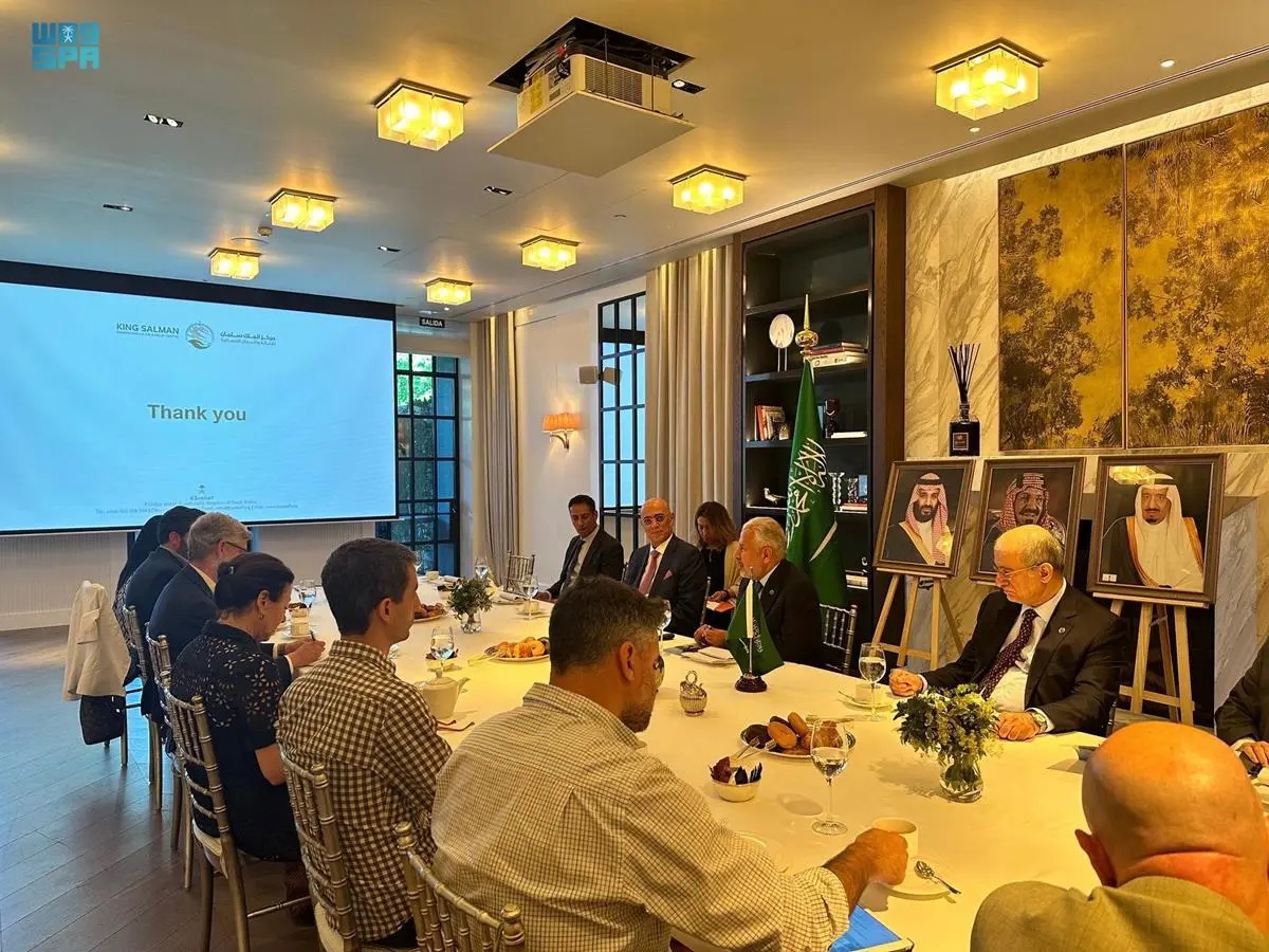 Al-Rabeeah’s met on Wednesday with several media outlets and influencers in Spain. (SPA)