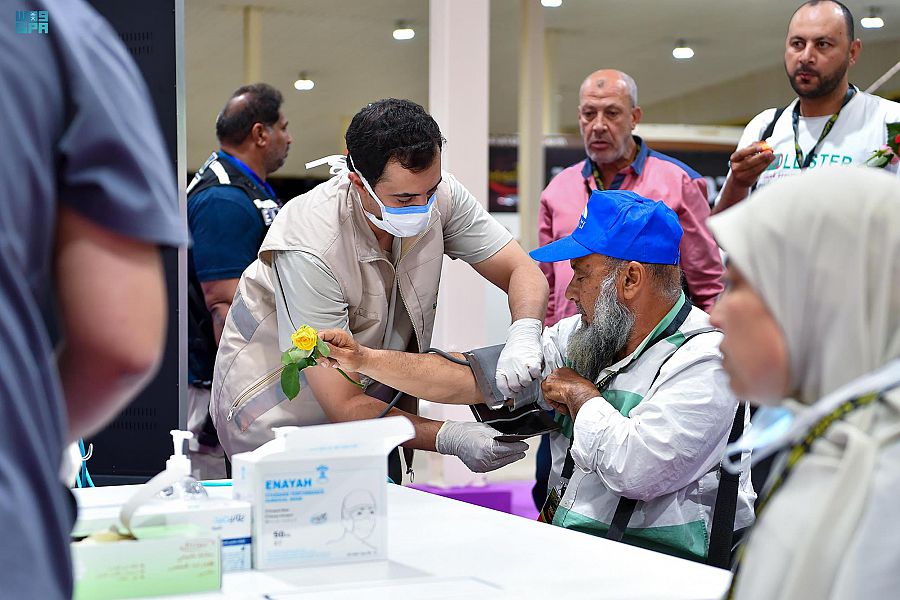 MOH verified on Saturday that over 10,900 pilgrims received top-notch services from the Halat Ammar port in Tabuk. (SPA)