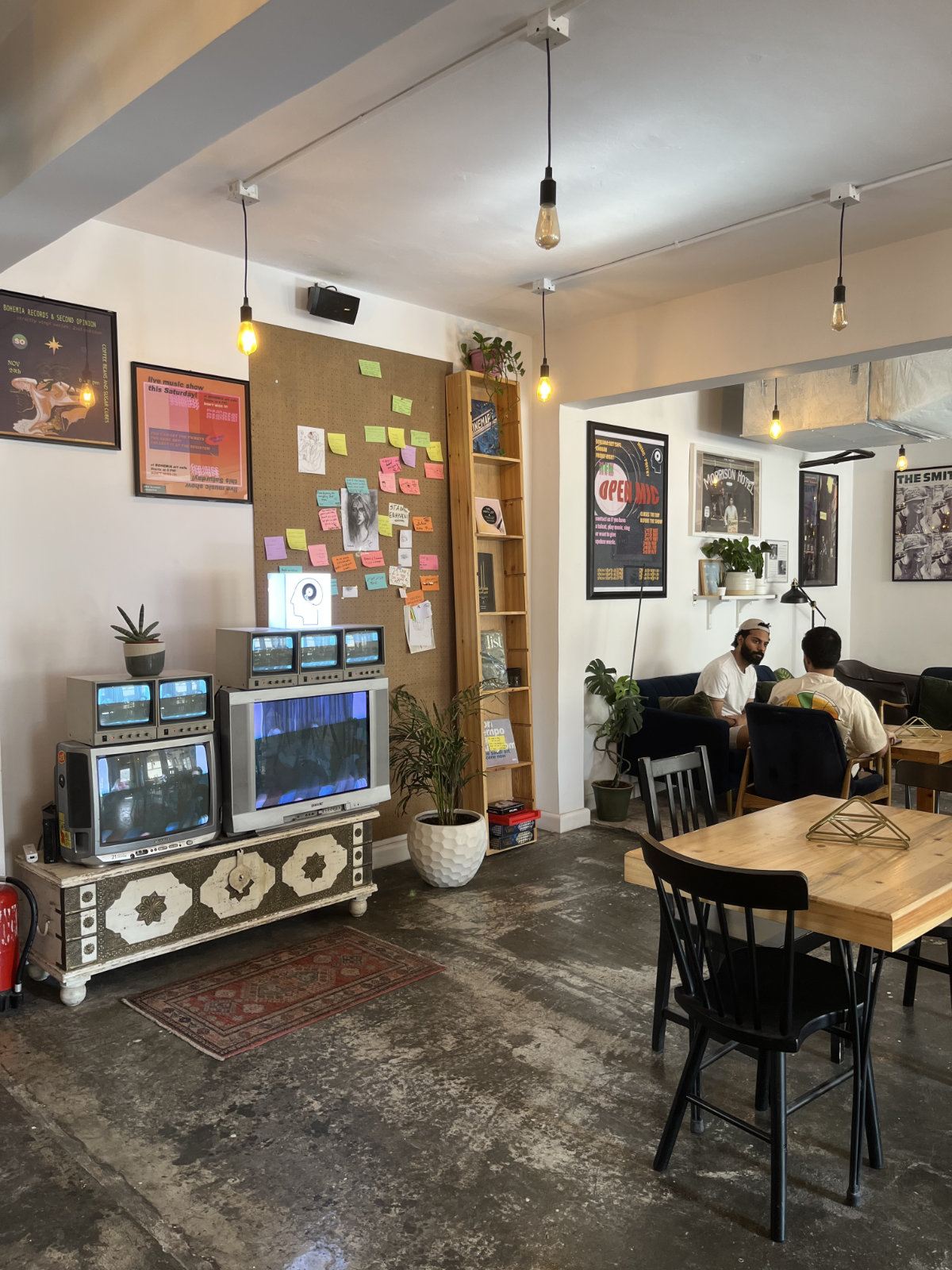Bohemia Cafe's new location in Alkhobar Alshamaliya is a quaint standalone house with a sizable front yard and plenty of seating. (AN photo by Jasmine Bager)