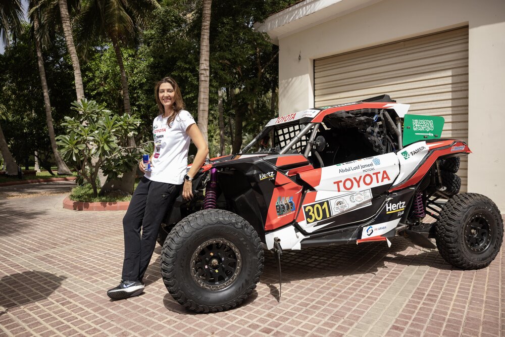 Saudi desert rally driver Dania Akeel has become the first Saudi woman to join the elite group of world champions after being chosen by Red Bull following her resounding achievements in the sport. (Supplied)