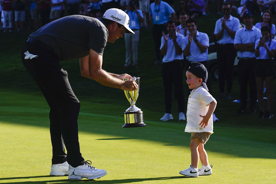 Bradley hangs on to post emotional Travelers Championship triumph