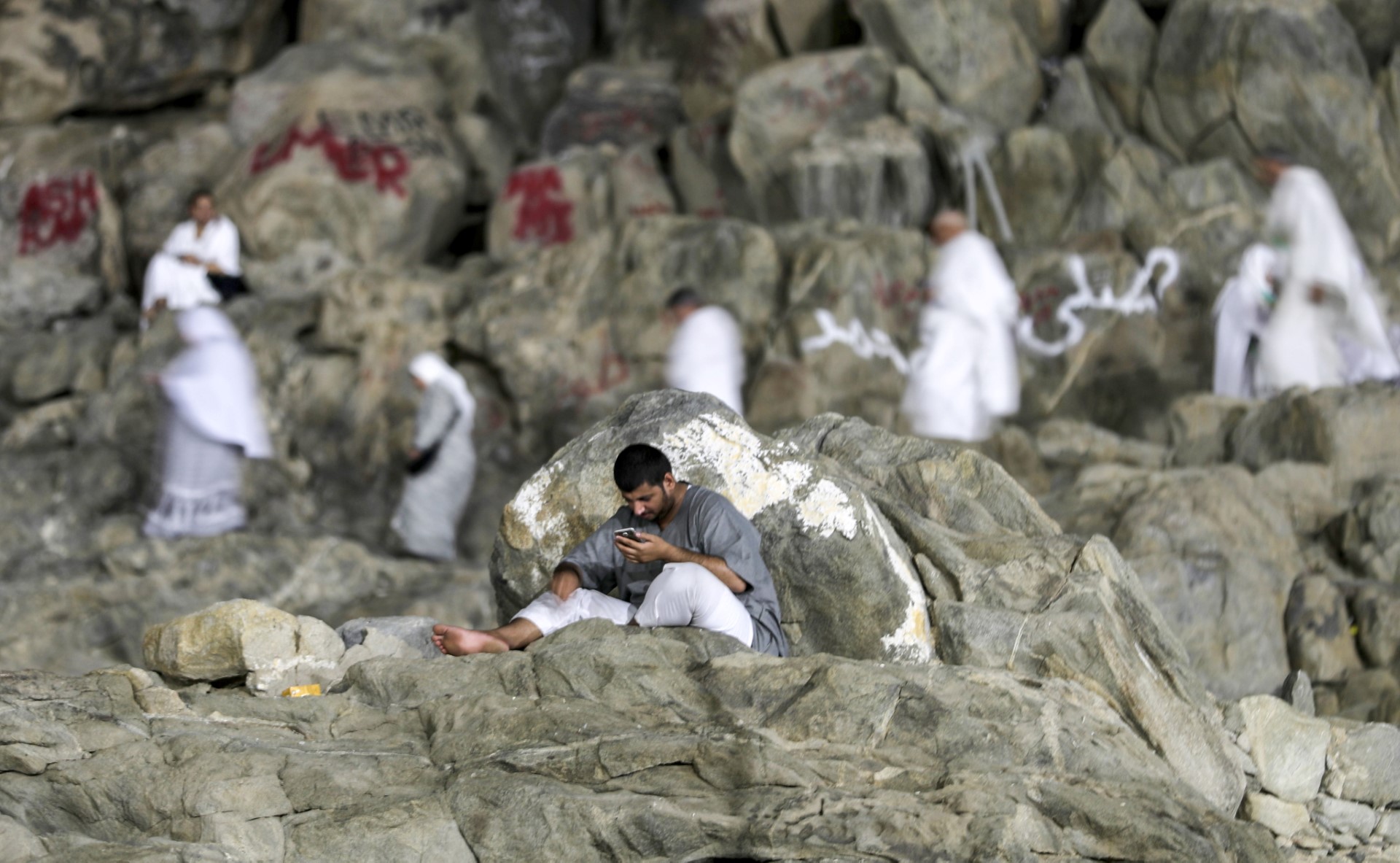 Internet usage surges in Makkah as pilgrims perform Hajj