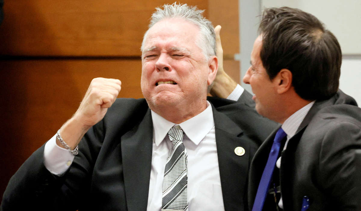 Scot Peterson, a former sheriff's deputy accused of failing to protect students during the 2018 mass shooting at Parkland's Marjory Stoneman Douglas High School, reacts after he was found not guilty on all charges at the Broward County Courthouse in Fort Lauderdale, Florida, U.S., June 29, 2023. (REUTERS)